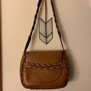 Blame it on my hippie heart, vintage leather bag